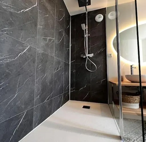 Gordon Smith En Plein Centre - 2 Personnes Apartment Sainte-Mere-Eglise